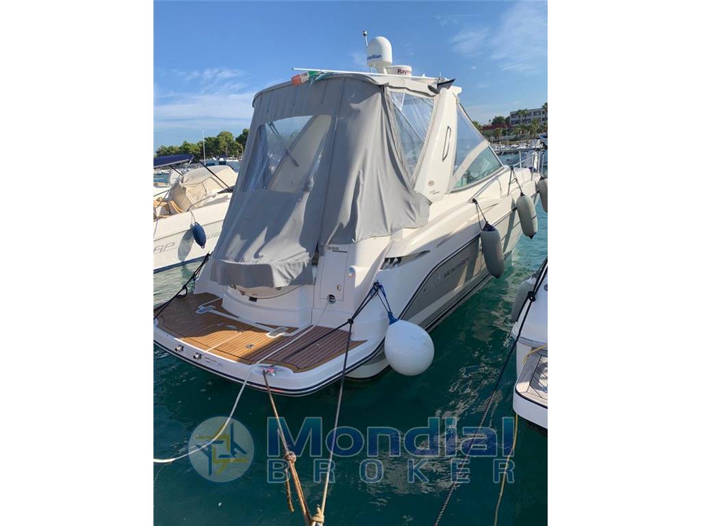 Monterey Boats 335