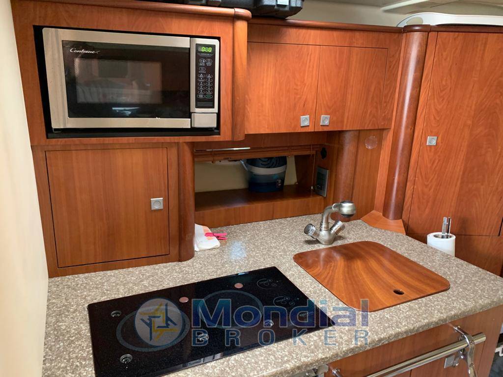 Monterey Boats 335