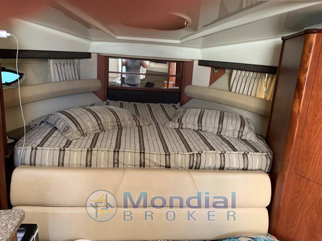 Monterey Boats 335