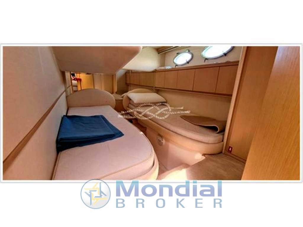 Pershing 50