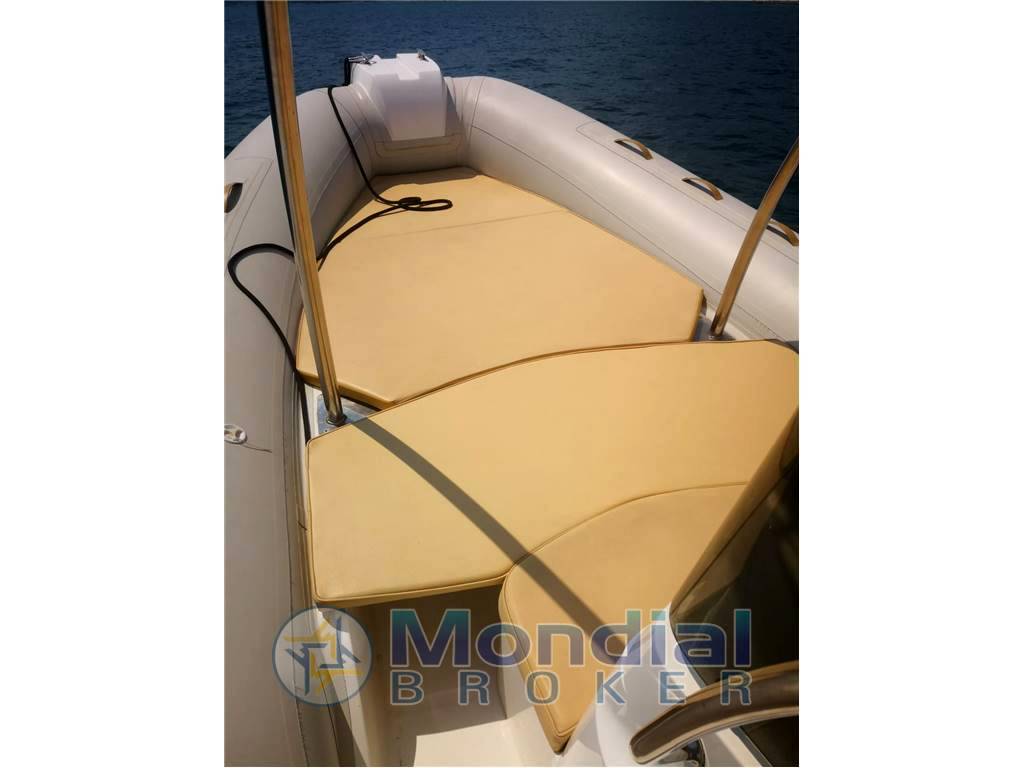 Capelli Tempest 690