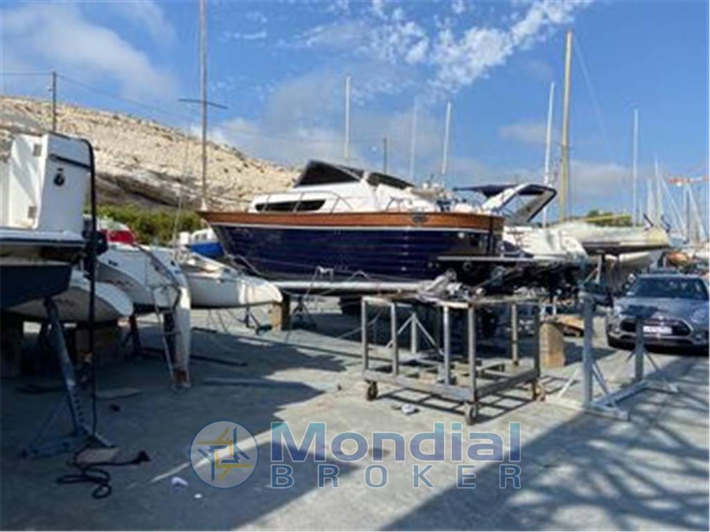 Mimi Libeccio 9,5 cabin