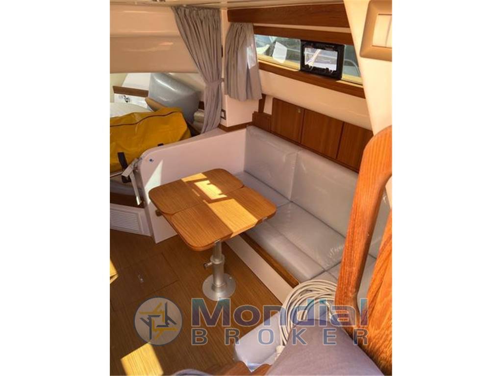 Mimi Libeccio 9,5 cabin