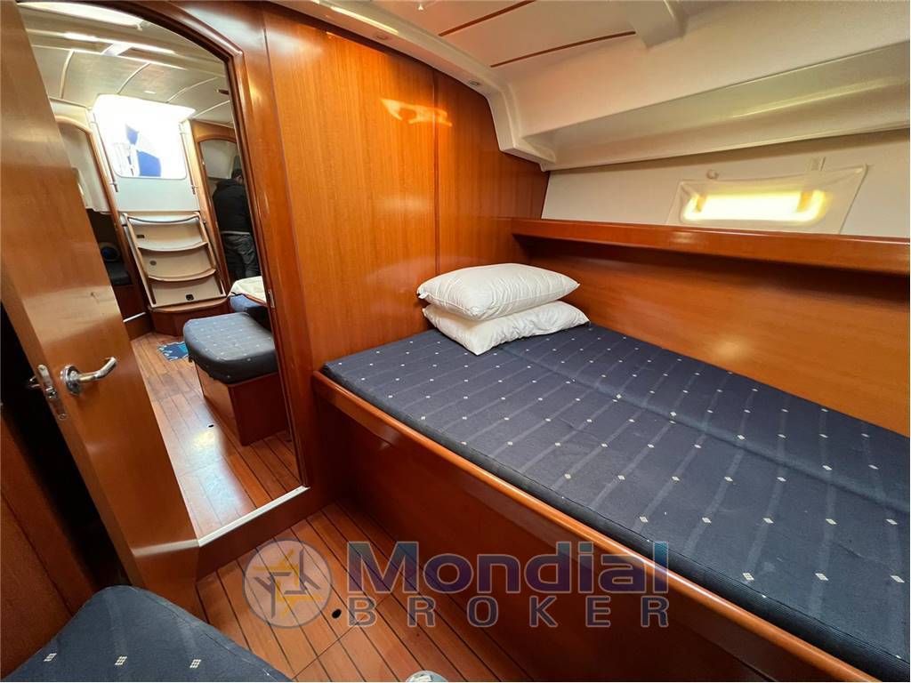 Beneteau Oceanis 393
