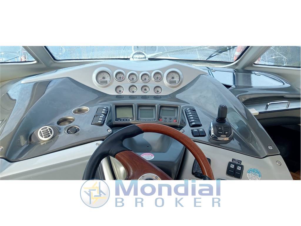 Cranchi Mediterranee 43 ht
