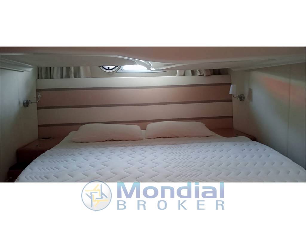 Cranchi Mediterranee 43 ht