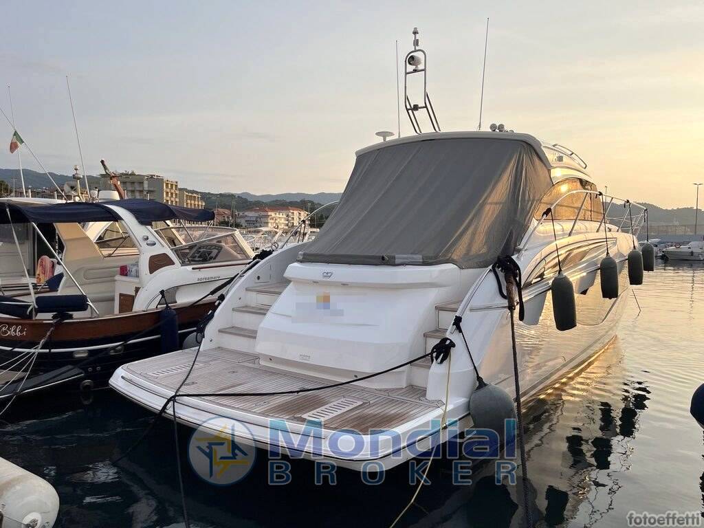 Princess V50 open