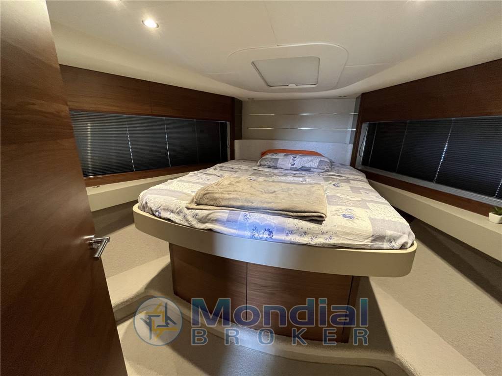 Princess V50 open