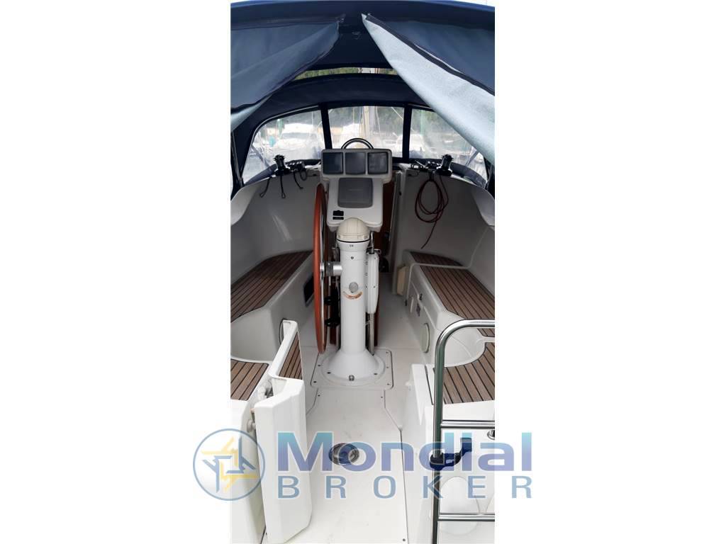 Beneteau Oceanis clipper 323