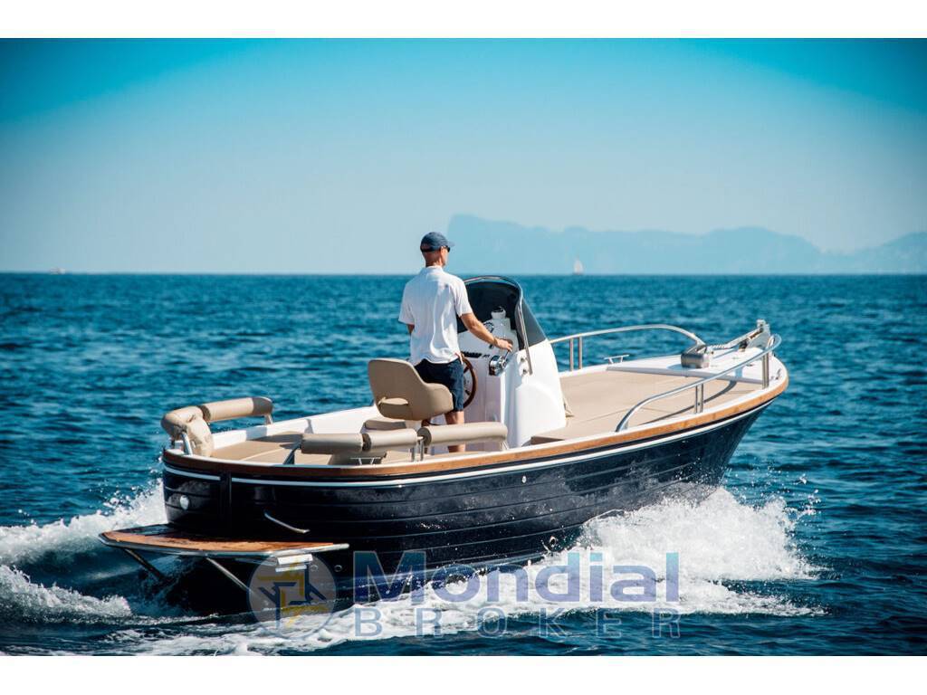 Mimi Libeccio 6.5 center console