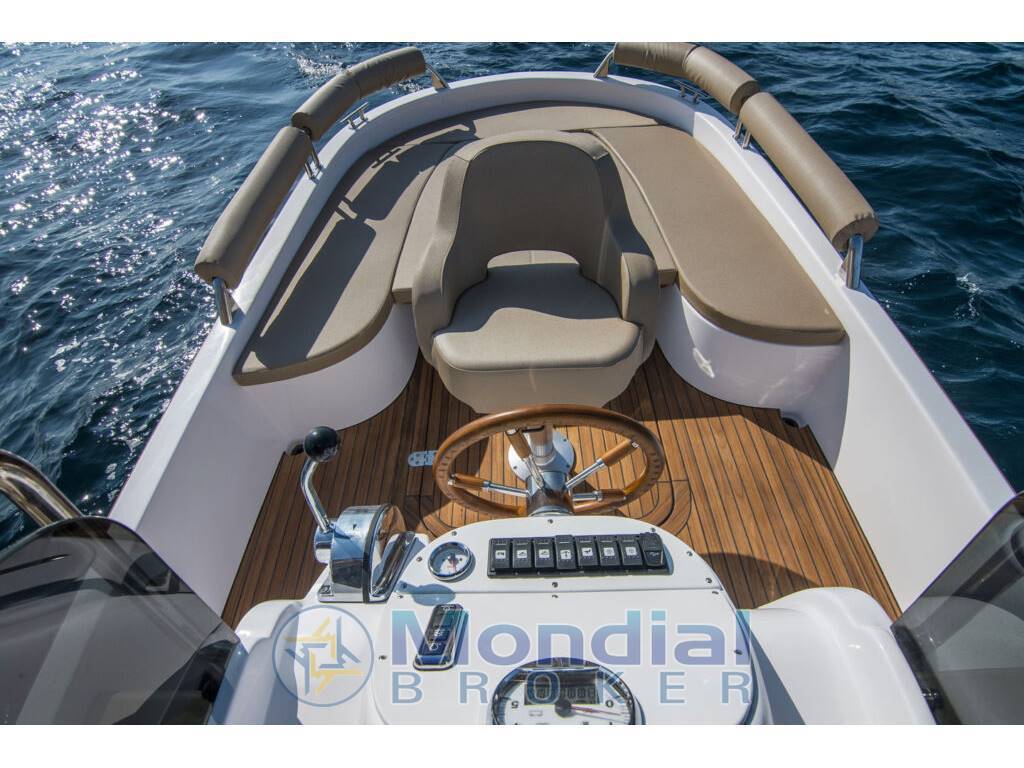 Mimi Libeccio 6.5 center console
