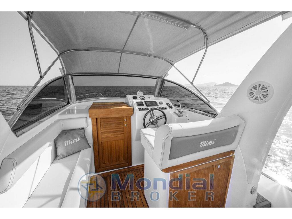 Mimi Libeccio 9.5 cabin