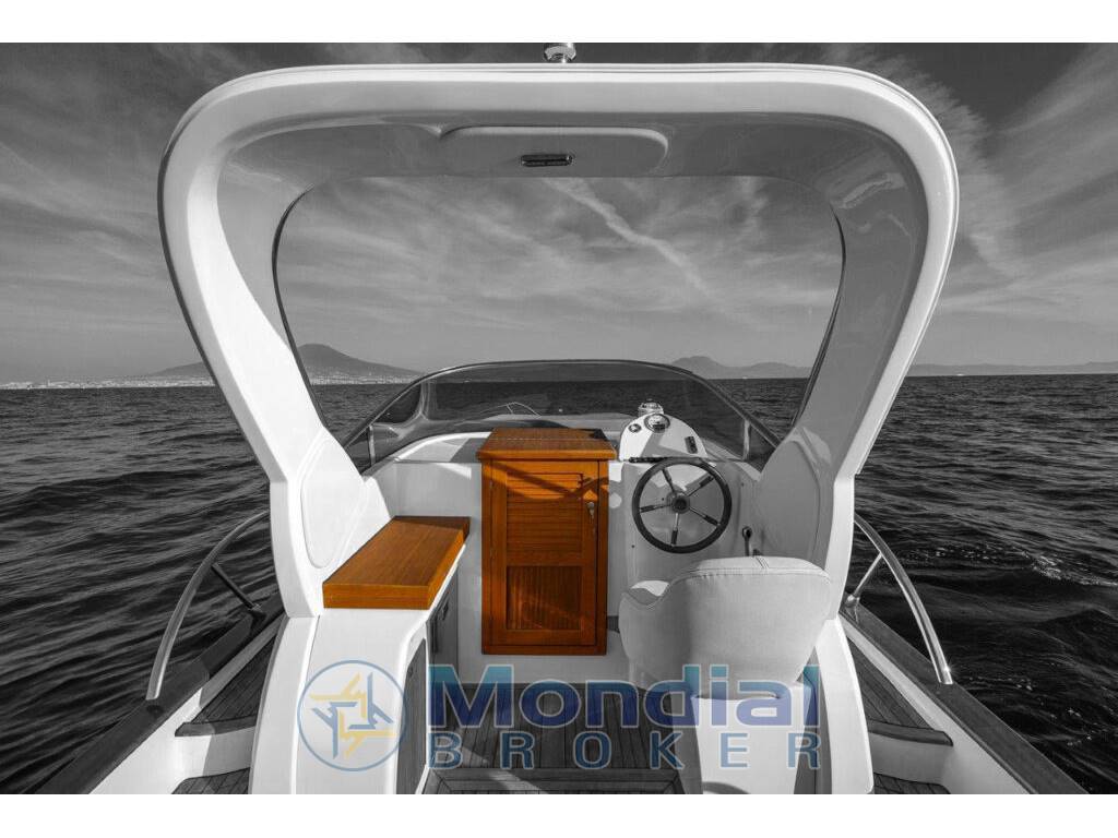 Mimi Libeccio 8.5 cabin